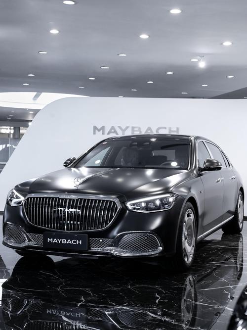 佛山166岚图汽车的售后服务让用户无忧出行，迈巴赫未来的豪华车趋势